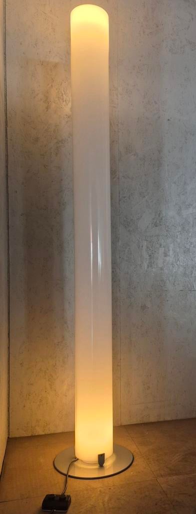 Flos Stylos Italiaans design vloerlamp, Achille Castiglioni, Ophalen, Kunststof, Modernistisch, Zo goed als nieuw