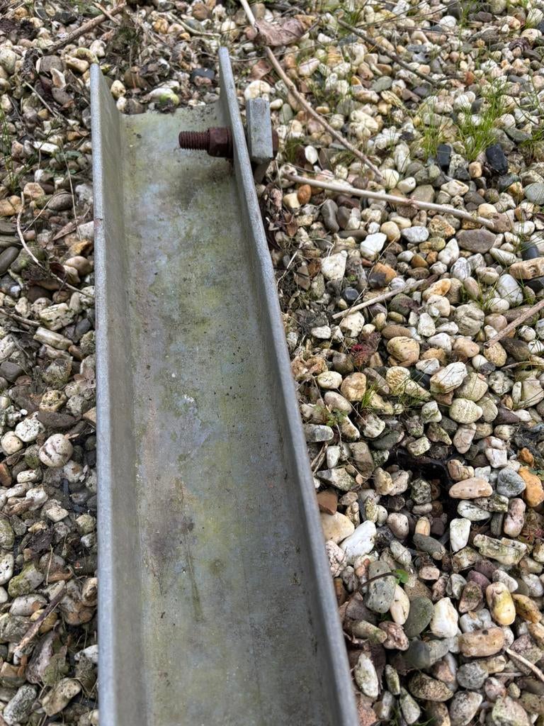 UNP metalen profiel 270 cm, Ophalen, Zo goed als nieuw, Overige metalen