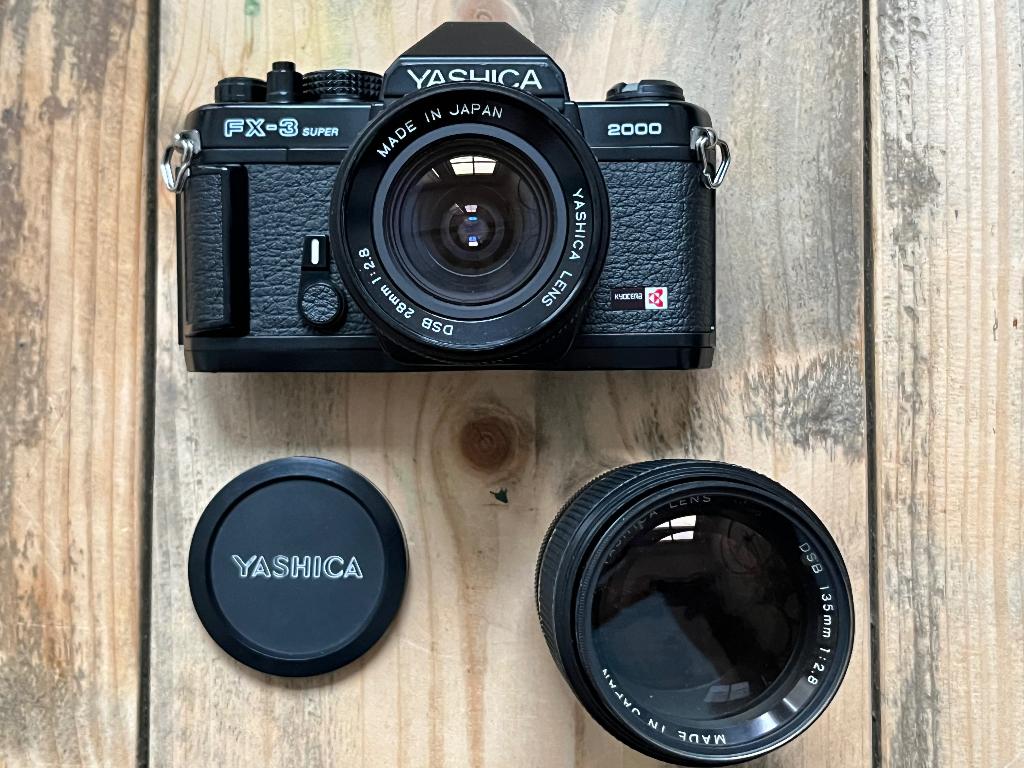 Yashica FX-3 - Super 2000, Audio, Tv en Foto, Fotocamera's Analoog, Ophalen of Verzenden, Gebruikt, Spiegelreflex, Overige Merken