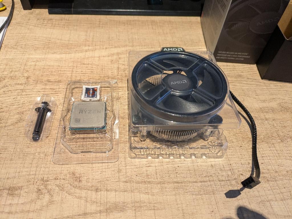 AMD Ryzen 5 1600 processor + nieuwe stock koeler, 6-core, Gebruikt, Socket AM4, 3 tot 4 Ghz