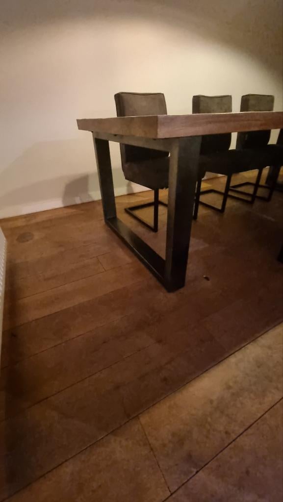 Robuuste Eettafel - 241cm Lang, Huis en Inrichting, Tafels | Eettafels, Ophalen, Gebruikt, 200 cm of meer, 50 tot 100 cm