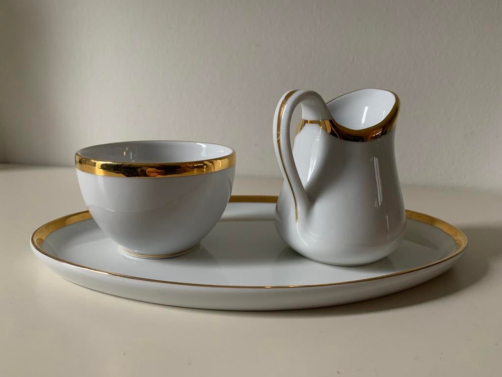 PILLIVUYT roomstel - wit met goud - als nieuw, Antiek en Kunst, Ophalen of Verzenden