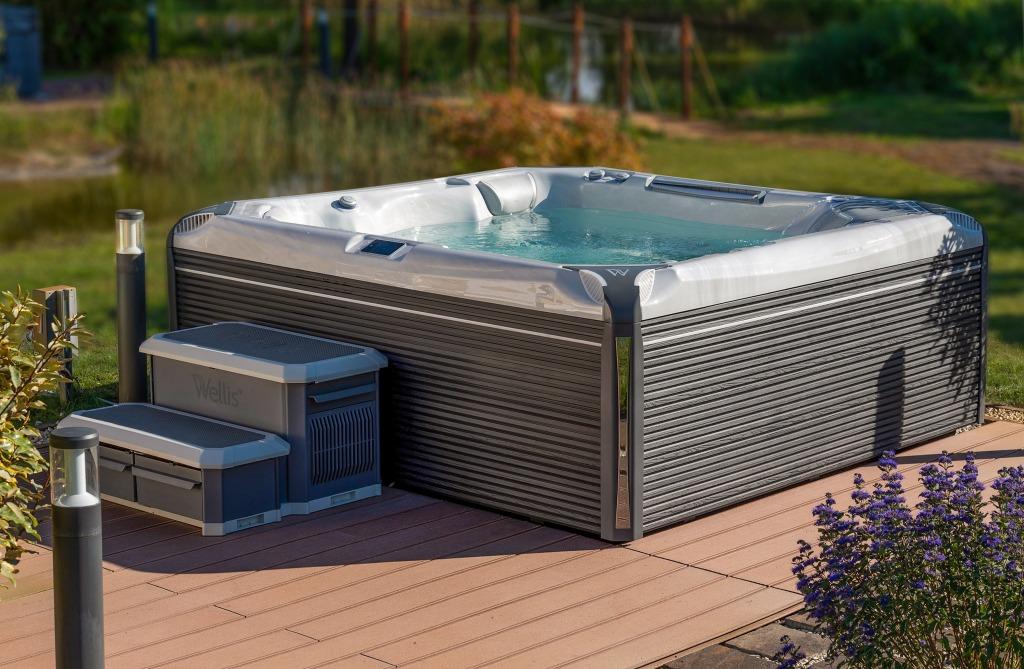 Jacuzzi, Spa van Wellis Revolutionair Warmtepomp in Trap, Tuin en Terras, Bubbelbaden en Hottubs, Ophalen of Verzenden, Nieuw