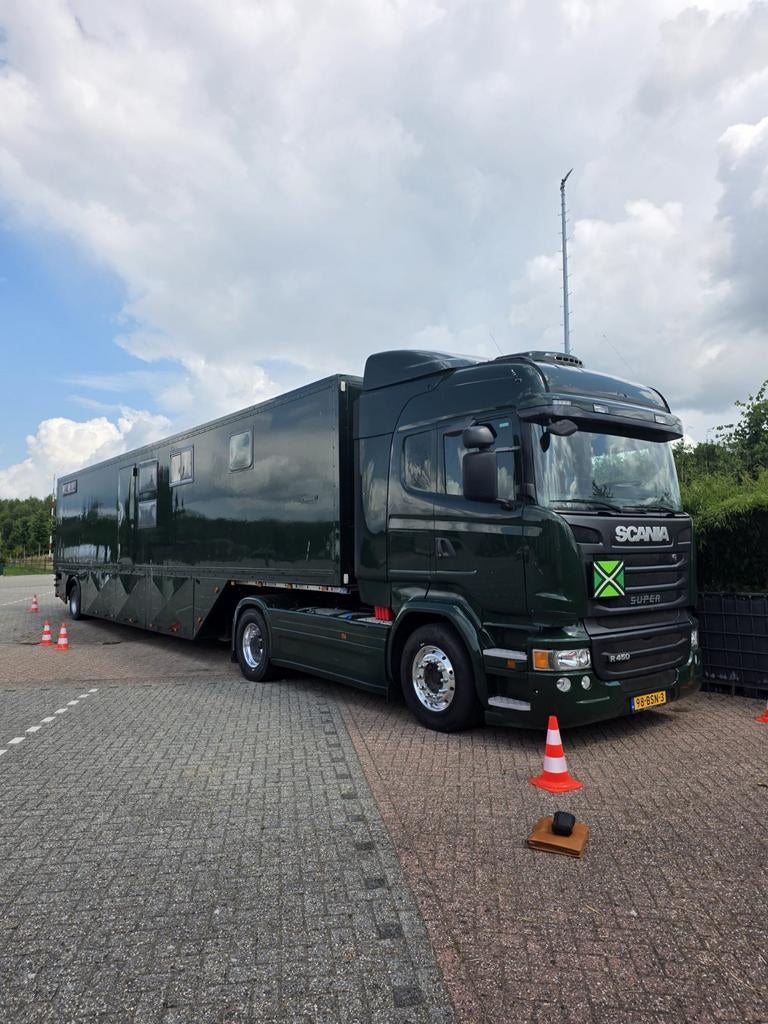 In prijs verlaagd!!!! Woontrailer / Tinyhouse 4 personen, Caravans en Kamperen, Campers, Buscamper of Camperbus, Reservewiel, Diesel