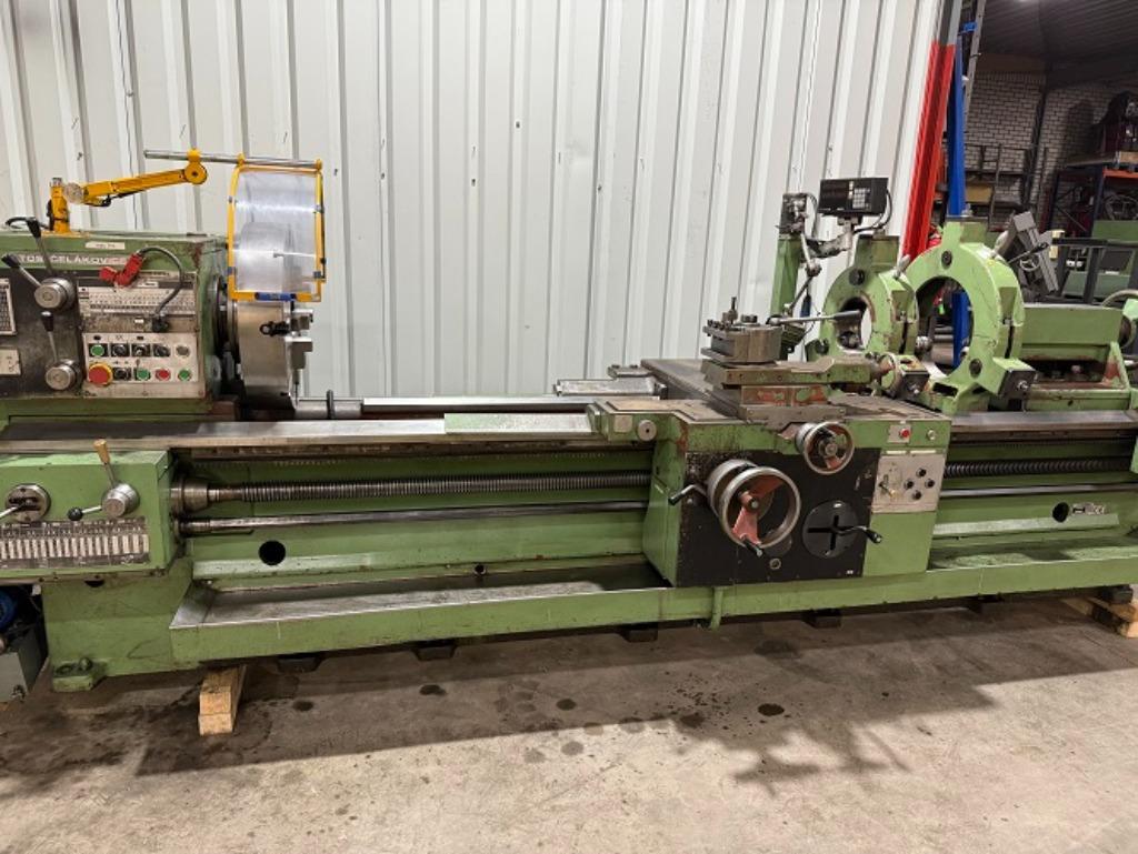 Draaibank TOS Celakovice SUS63H-2750, Ophalen, Zo goed als nieuw, Metaaldraaibank, 1000 mm of meer