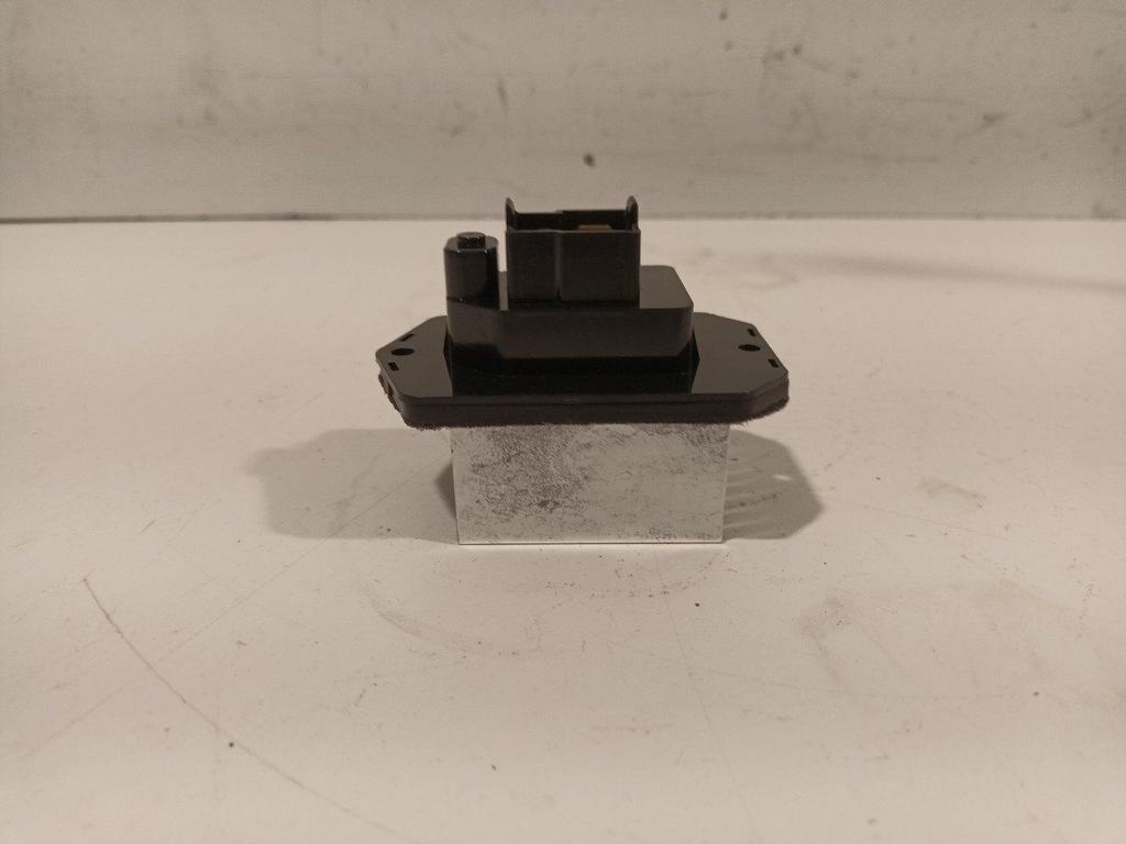 Kachelweerstand Land Rover Range Rover, Onderdelen@venauto.nl, Van der Ven Autorecycling B.V., Ettenseweg 76, 4706 PB Roosendaal, The Netherlands