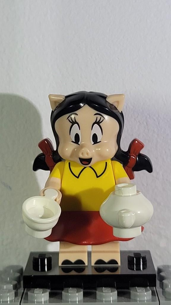 LEGO Minifigure-Petunia Pig-In zeer goede staat, Ophalen of Verzenden, Zo goed als nieuw, Complete set, Lego