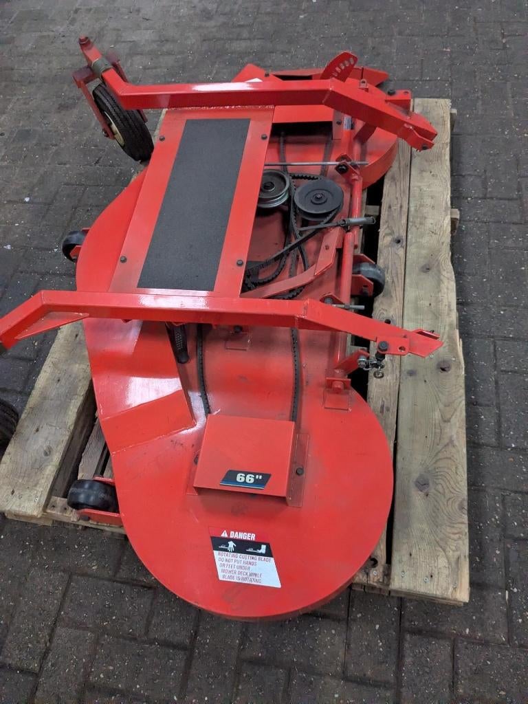 Nieuw overjarig maaidek Simplicity 66 inch / 168cm, Ophalen, Zo goed als nieuw, 120 cm of meer