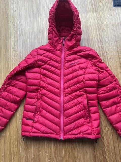 Peak Performance jas - M / Ski jas / winter jas / dons jas, Ophalen of Verzenden, Zo goed als nieuw, Maat 38/40 (M), Roze