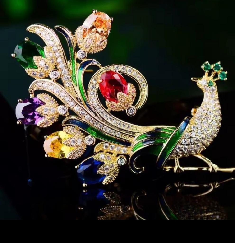 Nieuwe Pauw Broche met Edelstenen, Overige materialen, 4 tot 7 cm, Overige kleuren, Met edelsteen