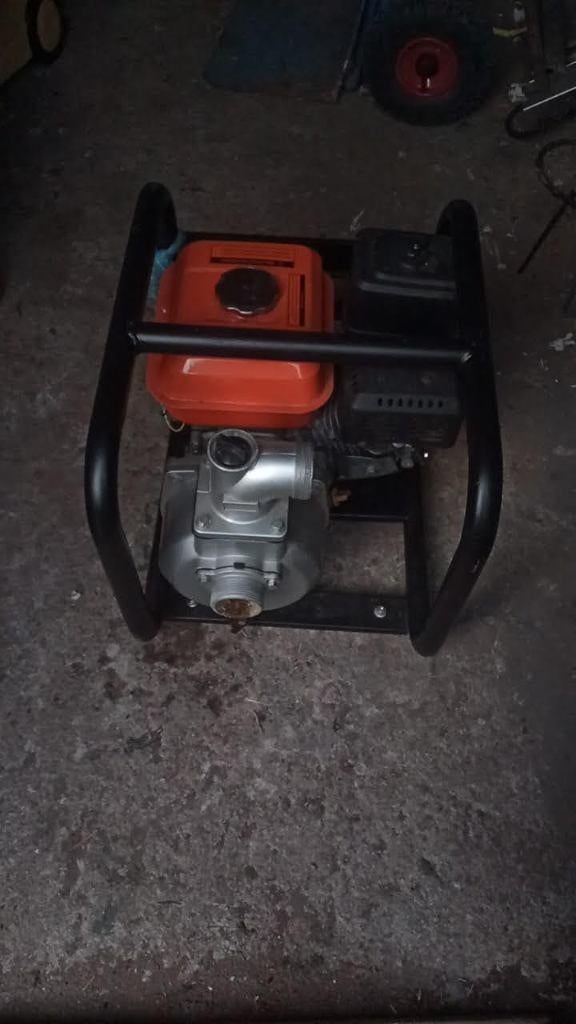 Binnen water pomp, Tuin en Terras, Waterpompen, Ophalen of Verzenden, Zo goed als nieuw, Dompelpomp