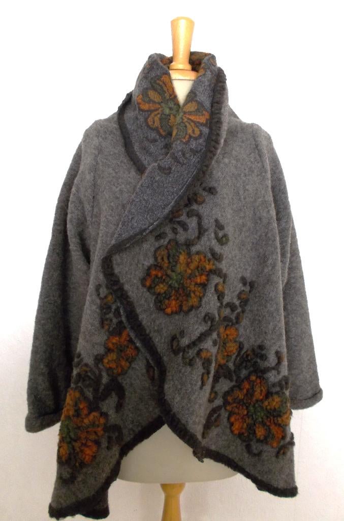 Apart bruine 80% wollen folklore vest/jas/poncho! L, Kleding | Dames, Truien en Vesten, Zo goed als nieuw, Maat 42/44 (L), Bruin