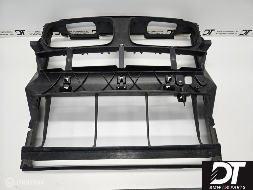 Voorfront luchtgeleiding BMW X5M E70 X6M E71 51647205933, Gebruikt, Ophalen of Verzenden, BMW, BMW