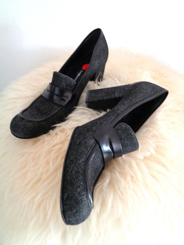 Dolce & Gabbana schoenen, origineel, leer maat 39,5, Kleding | Dames, Schoenen, Zo goed als nieuw, Pumps, Grijs, Ophalen of Verzenden