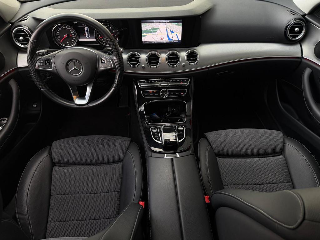Mercedes-Benz E-klasse 200 Business Solution AMG|led|Camera|, Auto's, Automaat, Achterwielaandrijving, Gebruikt, Zwart