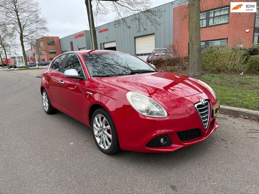 Alfa Romeo Giulietta 1.6 JTDm Progression, Auto's, Alfa Romeo, Bedrijf, Te koop, Giulietta, ABS, Airbags, Airconditioning, Bluetooth