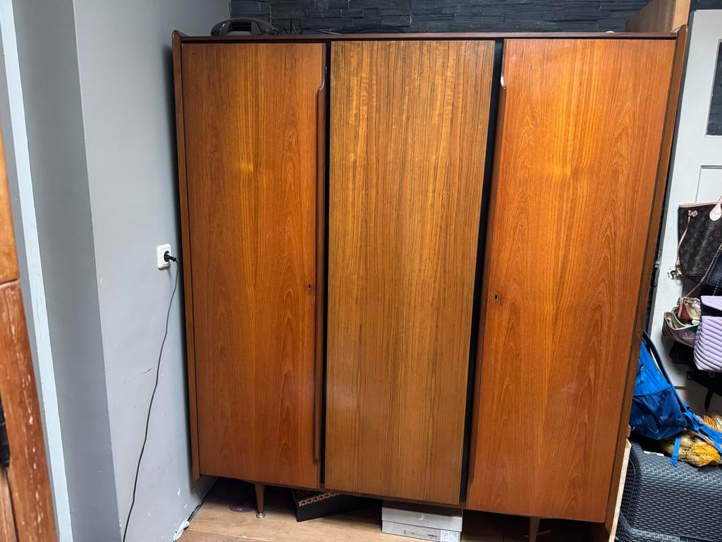 Vintage Deens design kledingkast teak, Antiek en Kunst, Antiek | Meubels | Kasten, Ophalen of Verzenden