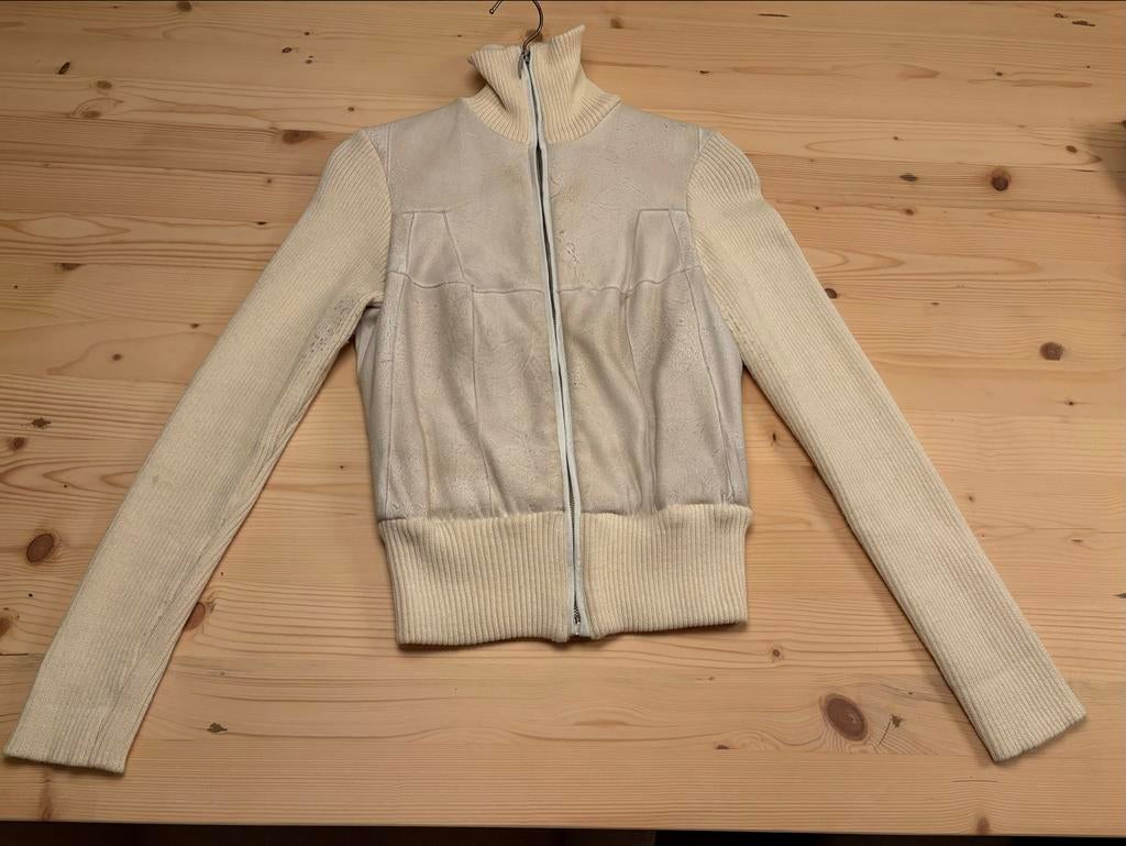Crèmekleurig jasje met bontvoering, Ophalen of Verzenden, Gedragen, Maat 36 (S), Beige