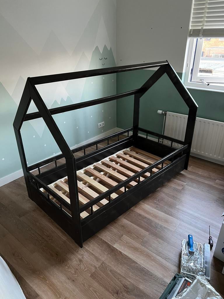 Peuterbed 160x80 inclusief matras, Kinderen en Baby's, Kinderkamer | Bedden, Gebruikt, 70 tot 85 cm, 140 tot 160 cm, Ophalen