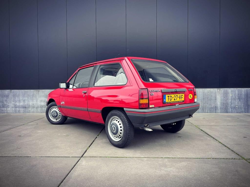 Opel Corsa 1.3 S6 1988 | 22.667 km NAP | nieuwstaat, Auto's, Opel, Voorwielaandrijving, Stof, 750 kg, 4 cilinders