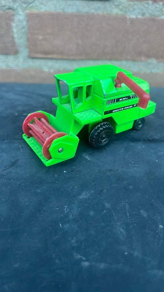 Siku Deutz-Fahr Combine Harvester 1024 M36.10, Ophalen of Verzenden, Zo goed als nieuw
