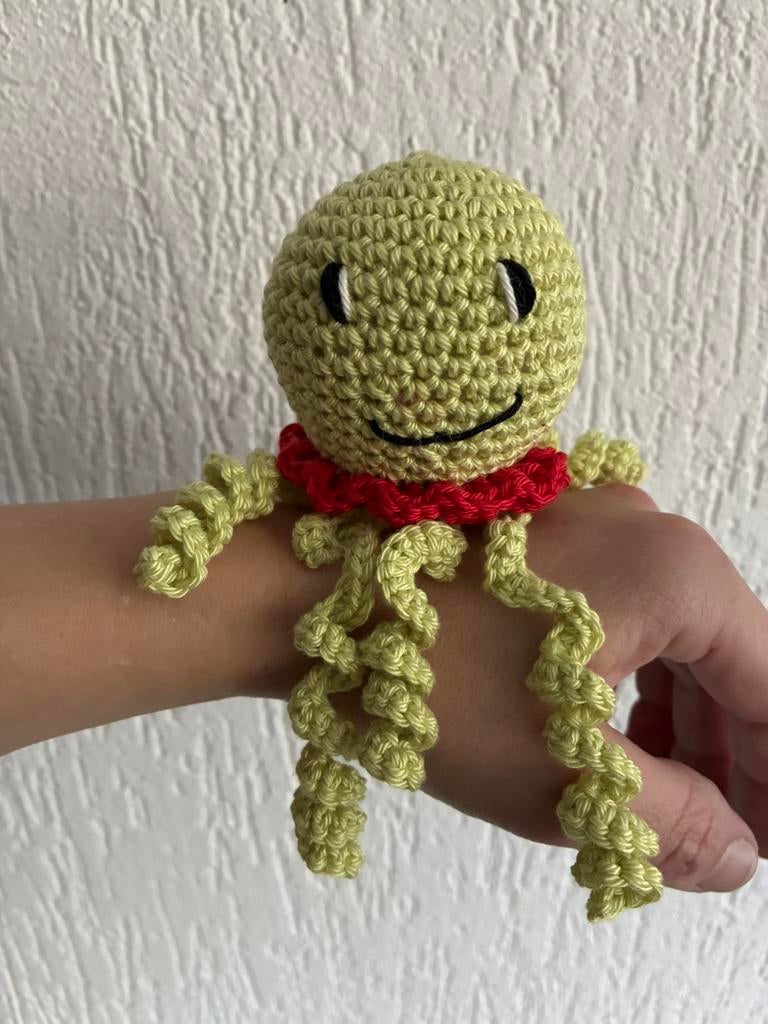 Gehaakte octopus, Ophalen of Verzenden, Zo goed als nieuw, Haken, Overige typen