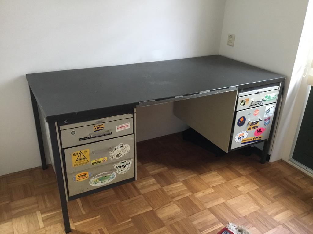 Stalen bureau, Gebruikt, Metaal, Ophalen, Overige stijlen