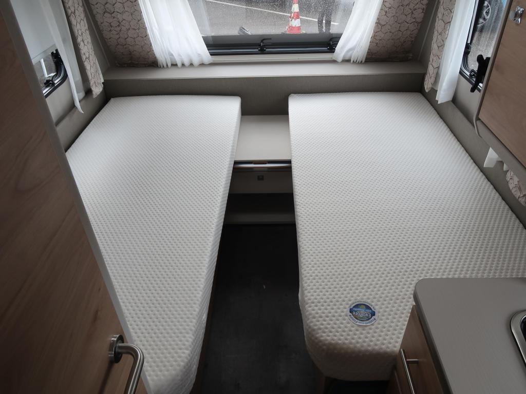 Dethleffs Nomad Avantgarde 460 LE ZGAN EN COMPLEET !!, Caravans en Kamperen, Caravans, Tot en met 3, Overige typen, Dethleffs