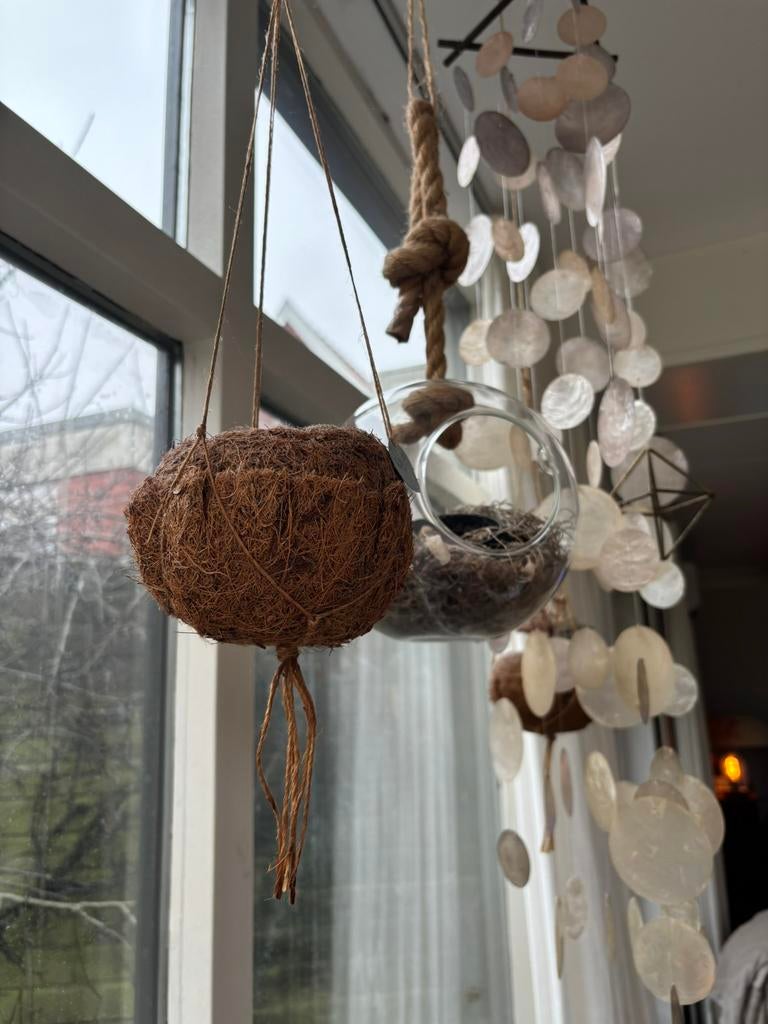 Plantenhangers, Ophalen, Gebruikt