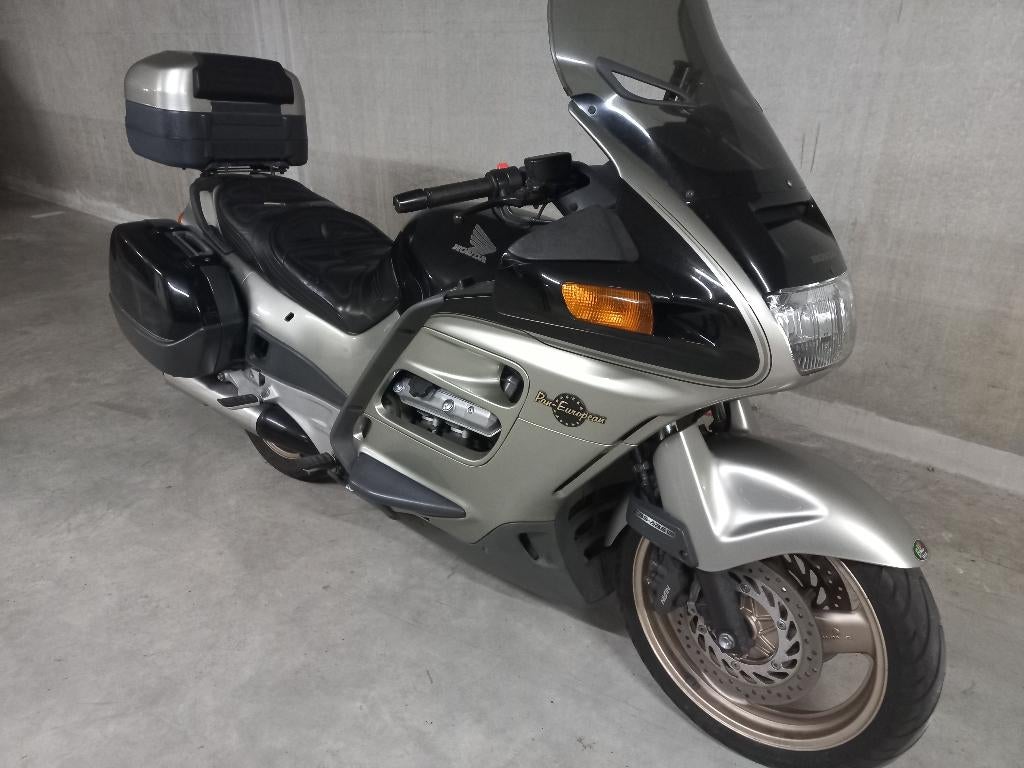 Unieke Honda Pan European TS1100 ABS/TCS/CBS 2000, Motoren, Motoren | Honda, Motorrijbewijs A, Particulier, Meer dan 35 kW, Toermotor