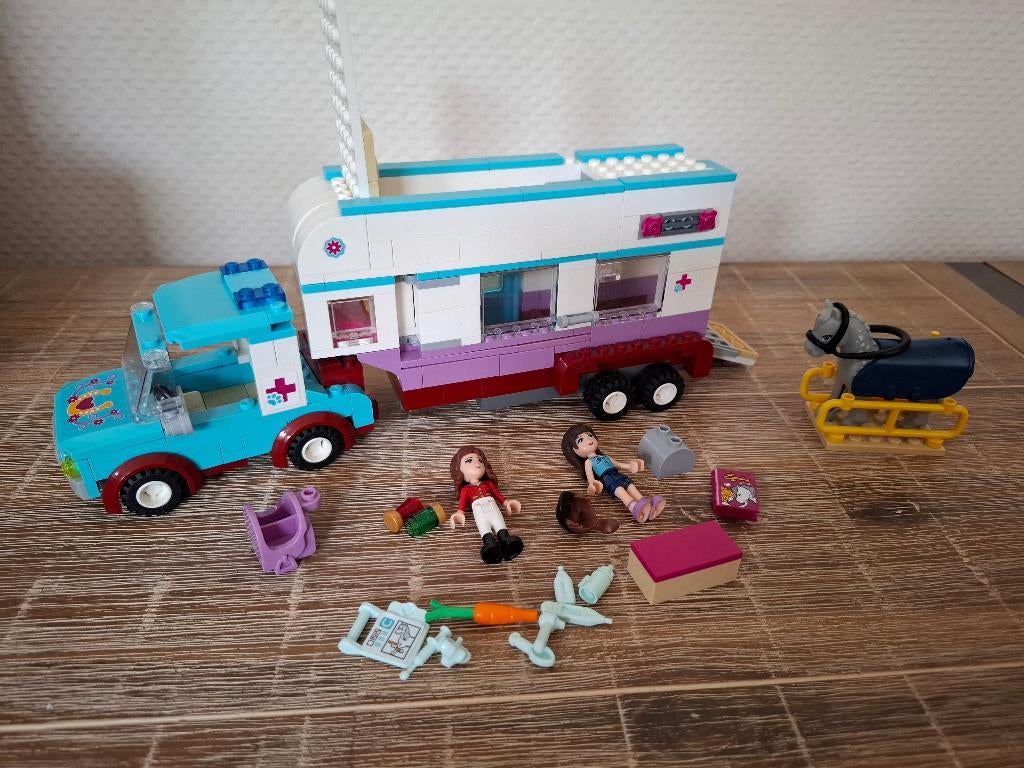Lego Friends 41125 paarden trailer vrachtwagen, Lego, Friends, Ophalen of Verzenden, Zo goed als nieuw