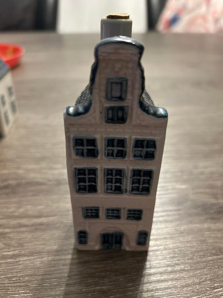 Delfts Blauw Jeneverhuisje Henkes Distilleries Holland, Antiek en Kunst, Antiek | Keramiek en Aardewerk, Ophalen of Verzenden