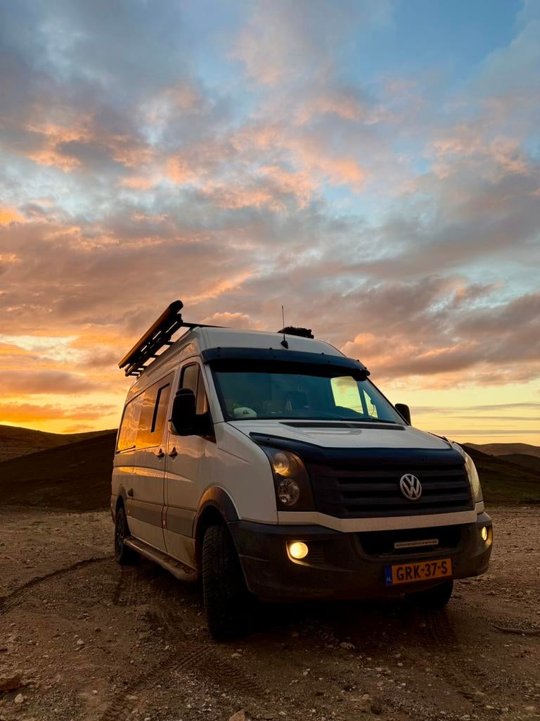 Unieke VW Crafter L2H2 (2013) Volledig Off-Grid, Standaard zit, Volkswagen, Tot en met 2, Particulier