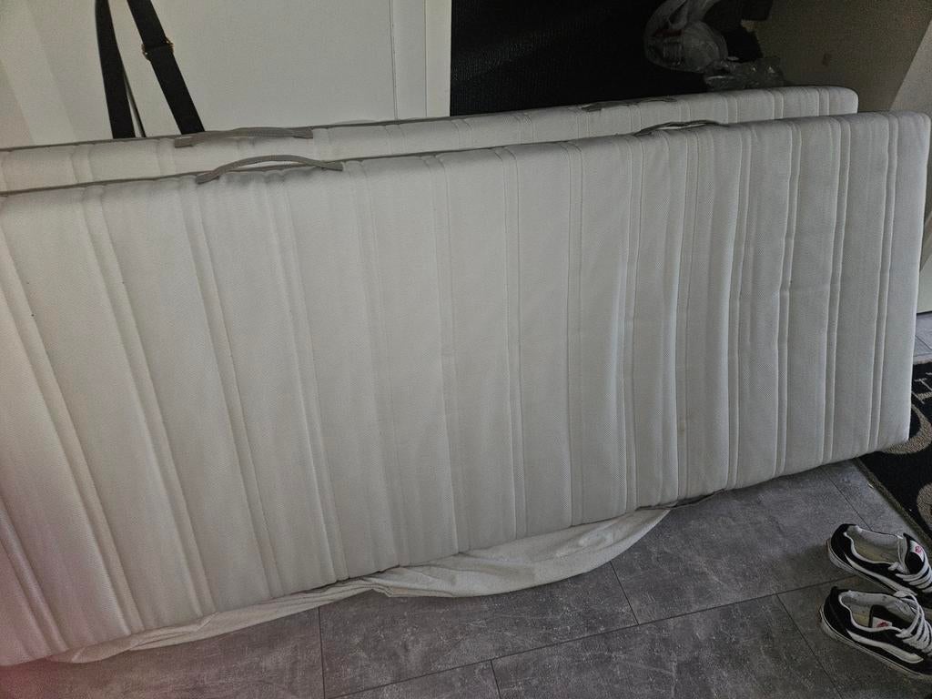 Gratis 2 x Ikea matrassen 80  200, Ophalen of Verzenden, Minder dan 60 cm, Radiator, 30 tot 80 cm