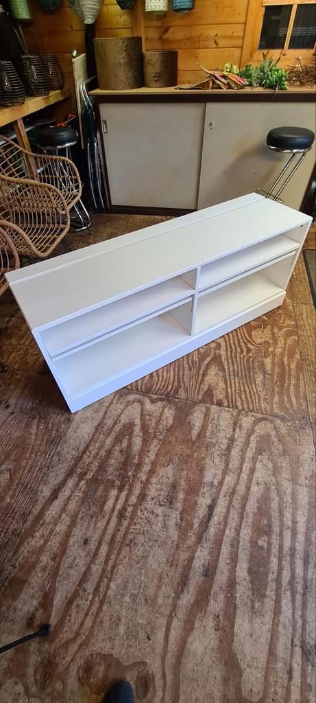 Witte TV-kast IKEA met opbergruimte, Ophalen, 100 tot 150 cm, Zo goed als nieuw, Minder dan 100 cm