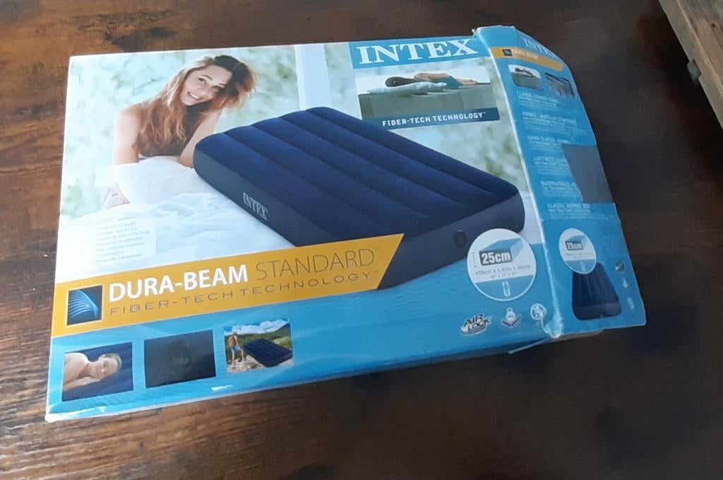 1 persoons intex dura-beam standard fiber-tech luchtbed, Ophalen of Verzenden, Zo goed als nieuw, 1-persoons