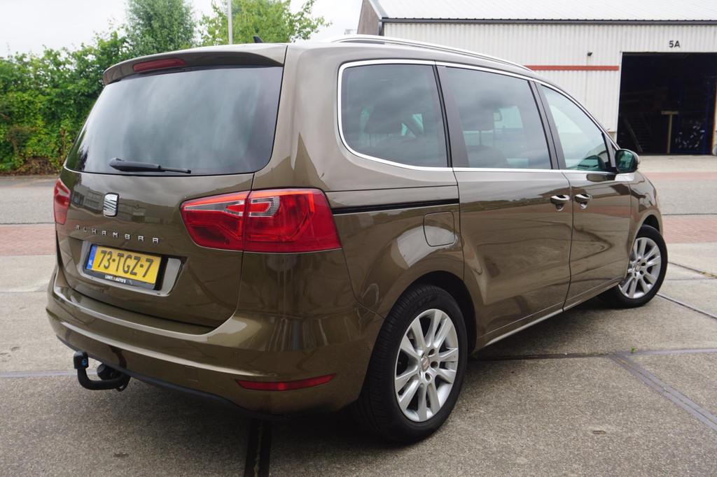 Seat Alhambra 1.4 TSI Style 7p * Nieuwe Ketting set *, Euro 5, Stof, Zwart, 4 cilinders