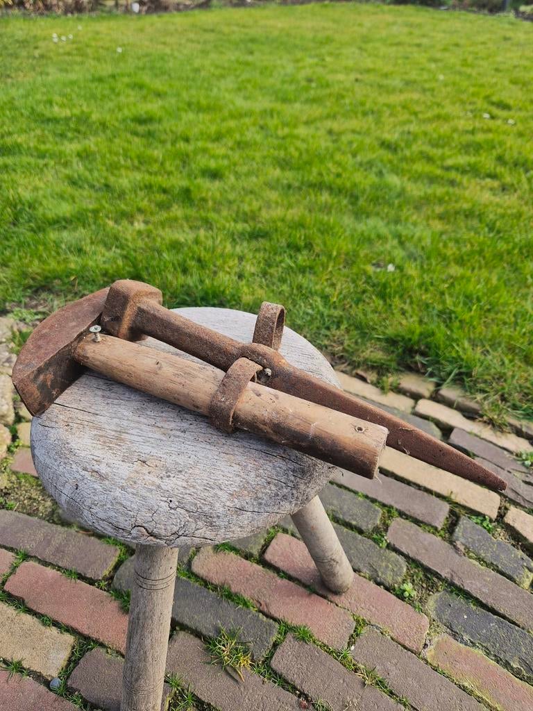 Antieke haarspit / zeisspit, Ophalen of Verzenden