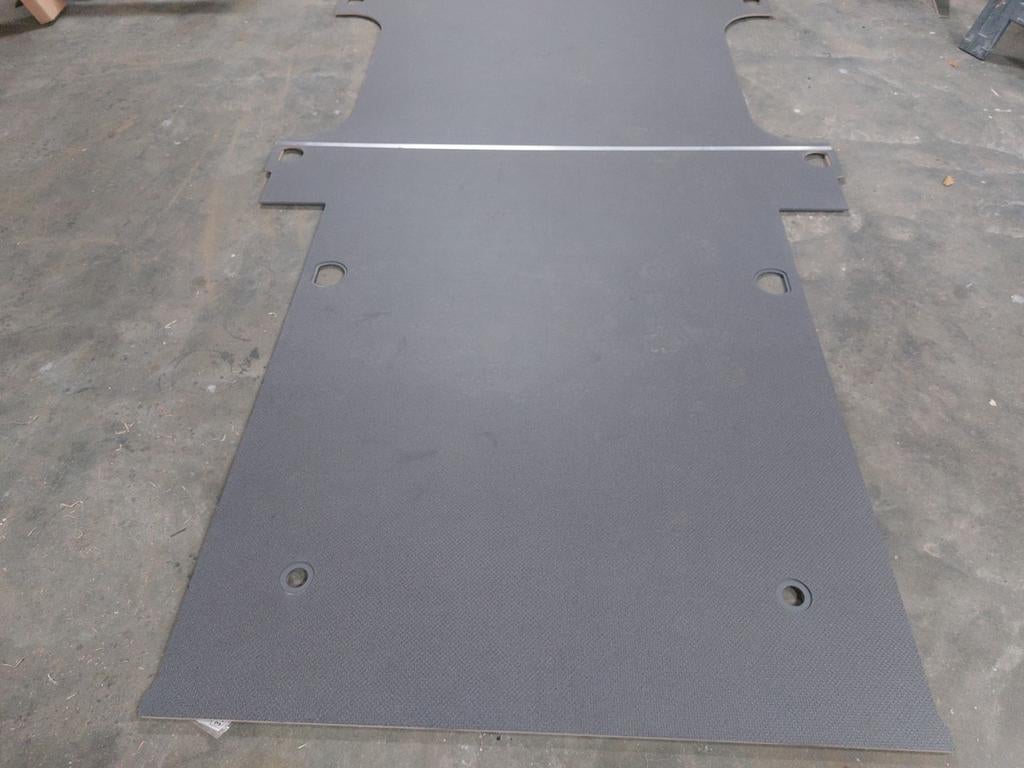 Mercedes sprinter laadvloer 9mm grijs, Dieren en Toebehoren