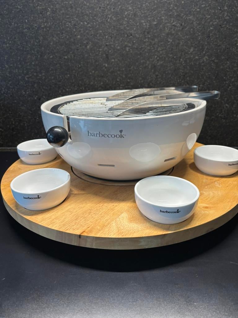 Barbecook tafelbbq incl. Draaiplateau met bakjes 31 cm, Tuin en Terras, Barbecue-accessoires, Ophalen of Verzenden, Zo goed als nieuw