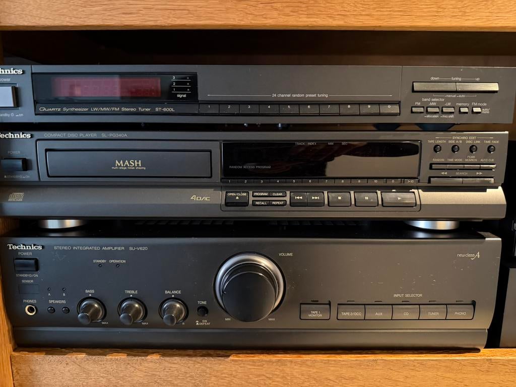 Technics stereo set versterker, tuner & CD-speler kwaliteit!, Ophalen of Verzenden, Zo goed als nieuw, Cd-speler, Overige merken