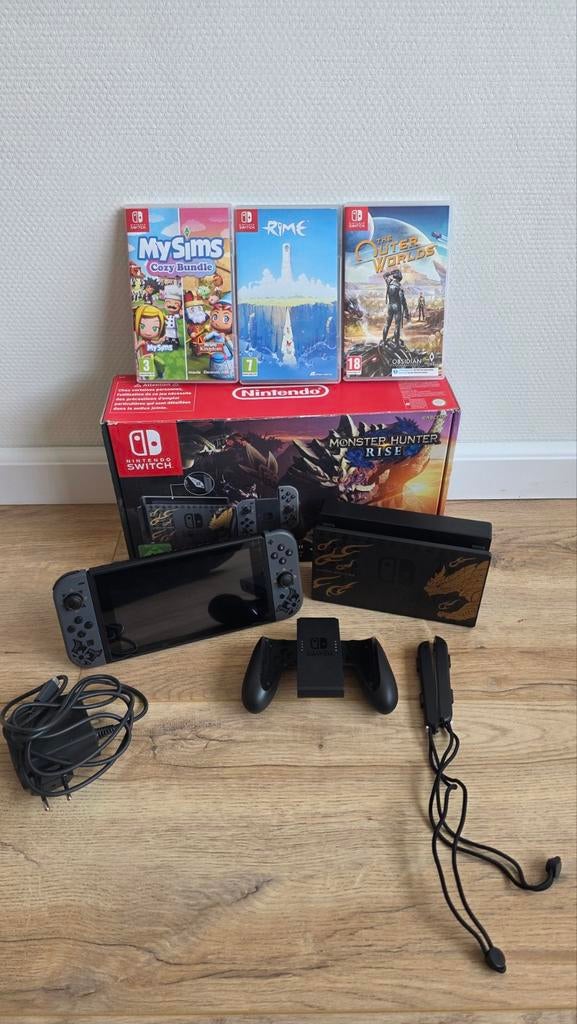 Nintendo Switch Monster Hunter Rise Edition + 3 games, Ophalen, Met games, Met 2 controllers, Zo goed als nieuw
