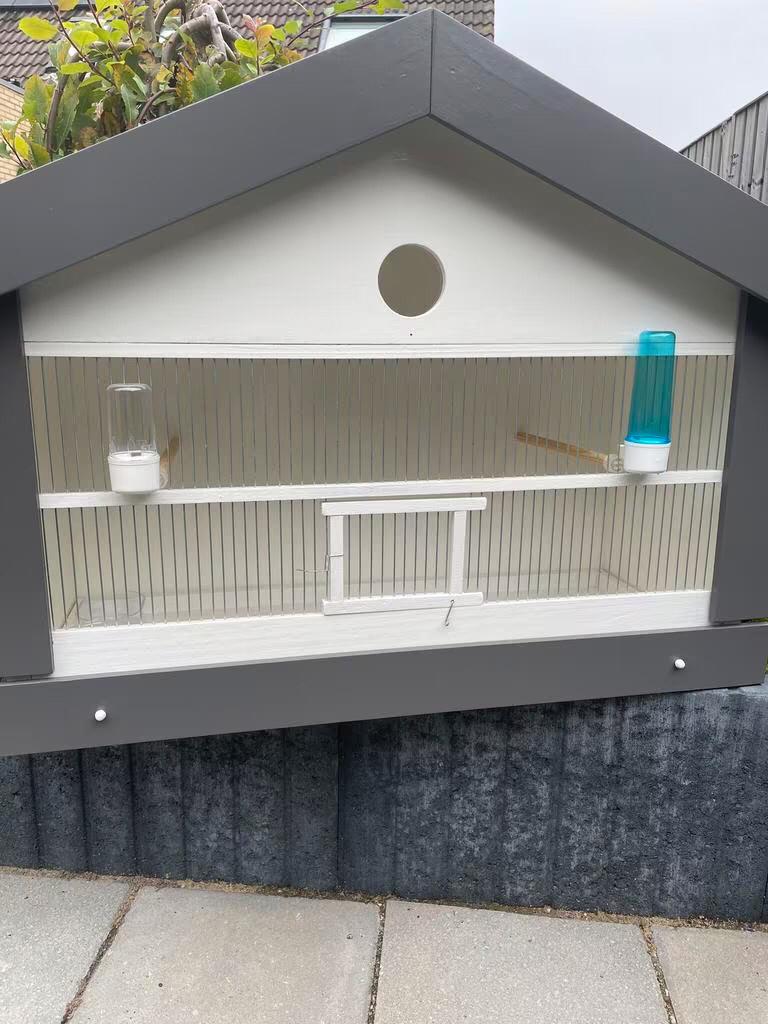 Lijster,zangvogel kooi van degelijke kwaliteit,nieuw staat., Dieren en Toebehoren, Ophalen, Zo goed als nieuw, Hout, Broedkooi of Kweekkooi