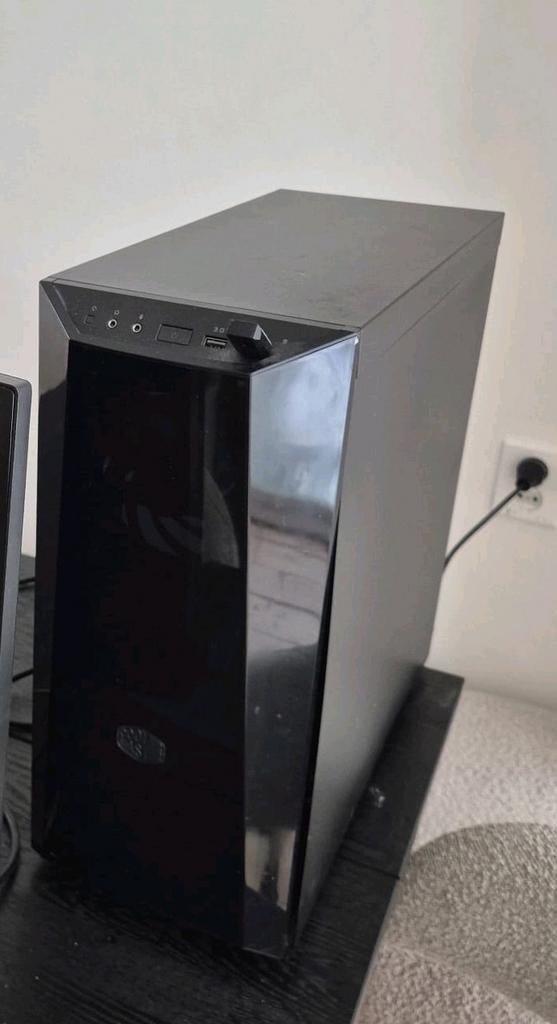 Game pc, Computers en Software, Desktop Pc's, Gebruikt, 8 GB, Zelf gebouwde pc, Gaming