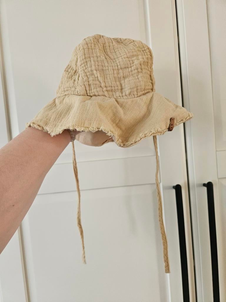 Nixnut Zonnehoedje Crème Beige 6-12 maanden, Gebruikt, Jongetje of Meisje, Hoed, Ophalen of Verzenden