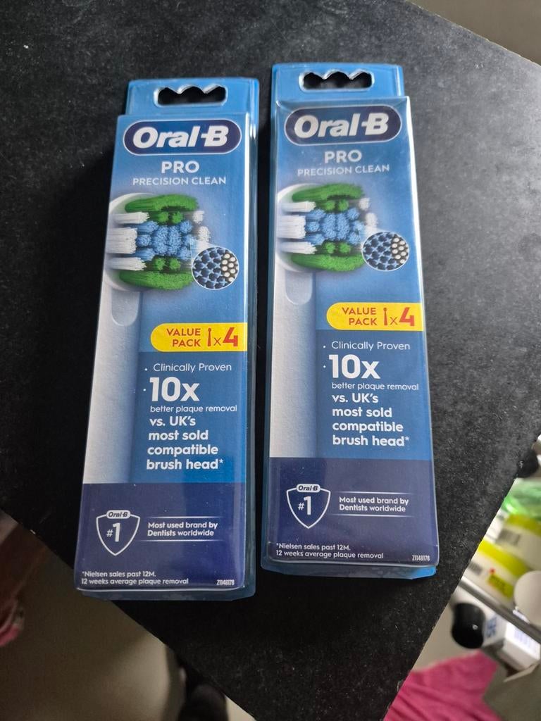 Oral-B Precision Clean Opzetborstels - 6 Stuks Nieuw, Ophalen of Verzenden, Nieuw, Opzetborstel