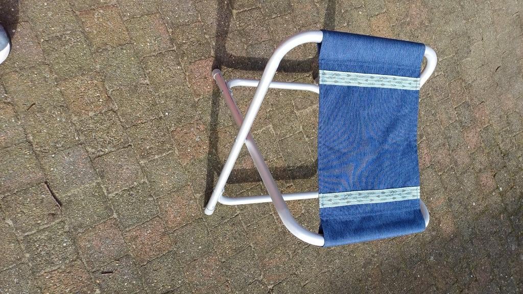 Aluminium krukje met blad ,viskrukje, Caravans en Kamperen, Ophalen of Verzenden