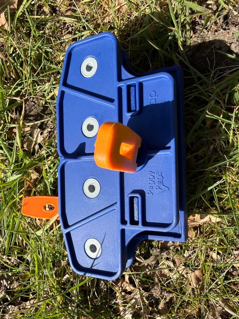 Peggy Peg Anti-Flap luifelspanners (4 stuks), Caravans en Kamperen, Kampeeraccessoires, Gebruikt, Verzenden