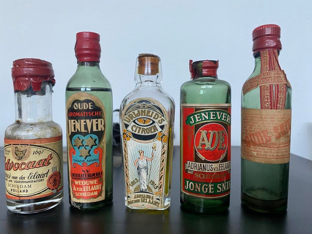 5x Oude Drankflesjes van den Eelaart Schiedam, Verzamelen, Merken en Reclamevoorwerpen, Ophalen of Verzenden, Gebruikt, Overige typen