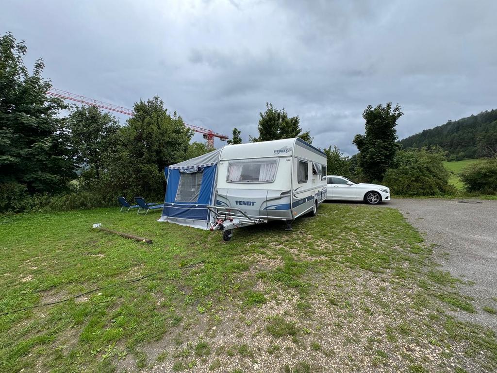 Fendt Caravan - Perfect voor uw volgende avontuur!, Caravans en Kamperen, Vast bed, 75 kg, Koelkast, Tot en met 3